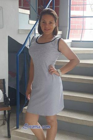 166406 - Andrea Age: 48 - Colombia