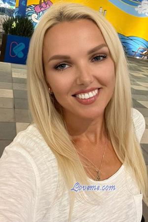 226219 - Svitlana Age: 42 - Ukraine